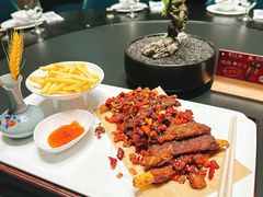 -忆江南·临江鱼馆