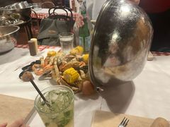 -The Crab Pot Seattle