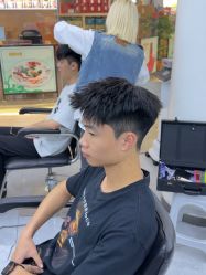 -M1山木造型国潮男士发型定制