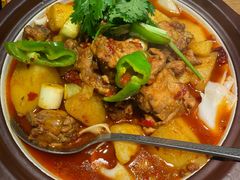 传统新疆大盘鸡-纳鲁孜·新疆特色餐厅(上海悦荟广场店)