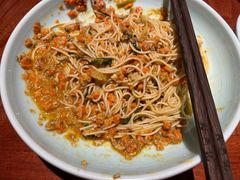 -裕兴记•蟹黄面馆(人民广场店)