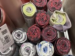 -lululemon(比斯特购物村店)