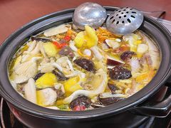 -菌之家·专业纯野生菌火锅·特色炒菌