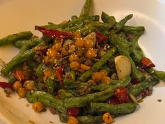 干煸刀豆-耶里夏丽·丝路新疆菜·清真食品(徐汇南丹东路臻选店)