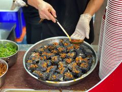 -黑色经典臭豆腐·湖南特产(步行街店)