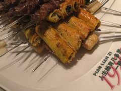 -偏脸子哈尔滨老烧烤(红旗大街店)
