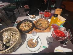 -蚝堡海鲜·威海菜·海肠捞饭·烧烤·亚洲吃蚝公司(幸福门店)