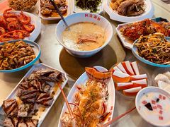 -阿浪海鲜连锁加工店(B栋2排1号火车头店)