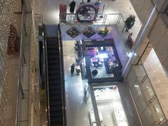 -王府井百货(中州中路店)