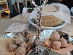 -左庭右院鲜牛肉火锅(浦江欢乐颂店)