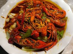 -沪小胖小龙虾(淮海中路旗舰店)