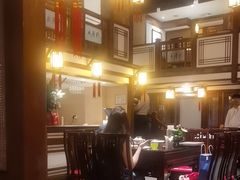 -成隆行·蟹王府(九江路店)