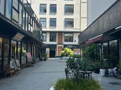 -家饰佳(宜山路店)