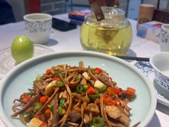 -围龙屋客家食府(福田店)