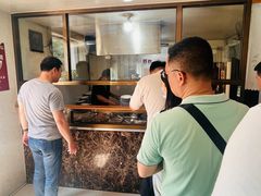 -岳记羊肠馆(陵园小区店)