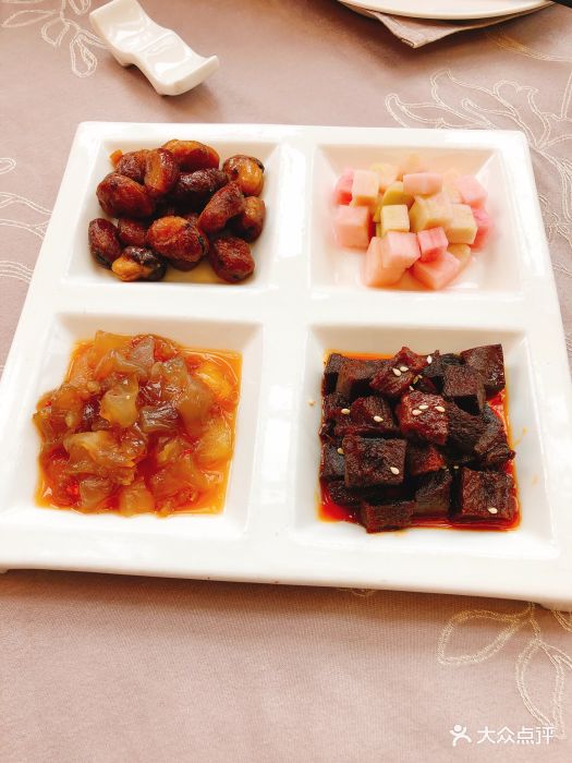 老房子华粹元年食府(天府三街店)-开胃四小碟-菜-开胃四小碟图片-成都