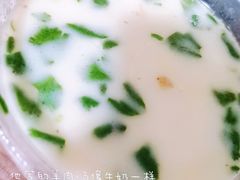羊肉汤（多肉）-穆得·老周家牛肉烧饼(普利街店)