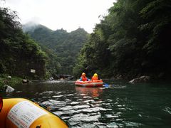 -藏龙百瀑漂流