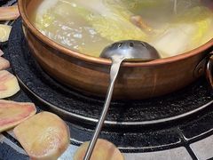 -阿山卓·野生菌火锅·纳西火塘烤肉