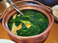 鸡汁菠菜豆衣-南小馆(迪士尼小镇店)