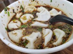 酸汤牛肉水饺-回坊马二饺子馆