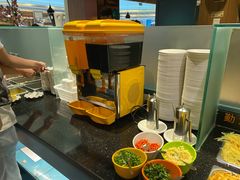 -小鱼小牛·鱼牛干锅·脆鱼火锅(世欧广场店)