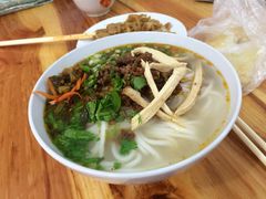-再回首鸡肉米线(人民路一店)