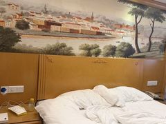 -维也纳酒店(广州番禺大石江景花园店)