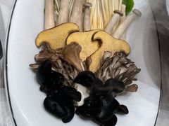 -德天雪花肥牛海鲜火锅(南苑东路店)