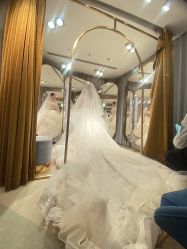 -LA GRACE高端婚纱礼服定制馆