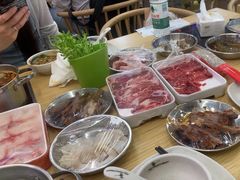 -杨老板·海鲜集市火锅·鲜切牛肉(中防万宝店)
