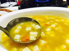 蟹粉豆腐-宴秋杭州菜(锦艺城店)