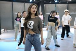 -STAR舞蹈工作室