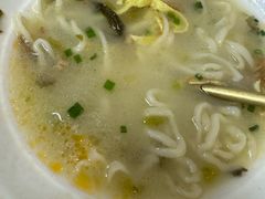 -面道赞宁海海鲜面(迎凤街店)