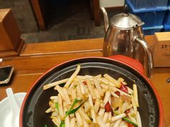 -钵家大院·地道湖北菜(江夏·大花岭店)