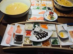 -芸南道·过桥米线(昆明老街旗舰店)