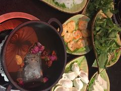 一叶一世界藏茶素食火锅-一叶一世界•素食餐厅(环球中心店)