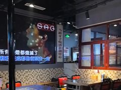 -马路牙子烧烤音乐酒馆(望京店)