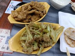 -黄师奶甜品店