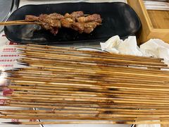 -亮健容天生蚝烧烤自助(交道口直营店)