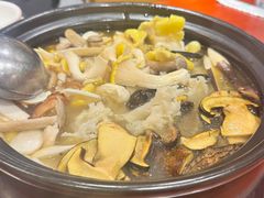 -菌之家·专业纯野生菌火锅·特色炒菌