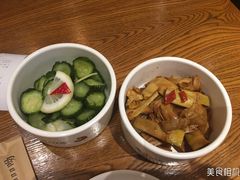 -渝是乎川渝小炒(新世界百货望京店)