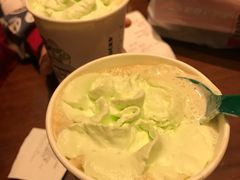 -星巴克(广州淘金路店)