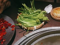 -芸鲜季·云南野生菌餐厅· 云南风物味研社(闵行店)