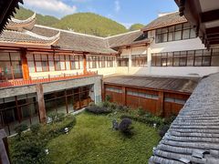 -剑河仰阿莎温泉小镇