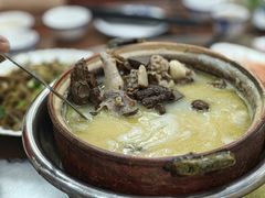 老火风姜月婆鸡-正宗高流河饭店原创风姜鸡