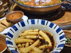 -亮欢寨酸汤鱼(沙冲路店)