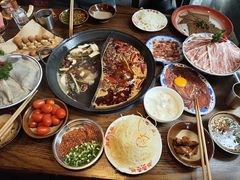 -萍姐火锅·公路夜市(武汉首店)