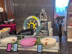 -亚龙湾希尔顿自助餐厅·海鲜·烧烤·沙滩BBQ·现场乐队
