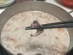 -洪氏嗨捞·猪肚鸡火锅(阳光天地店)